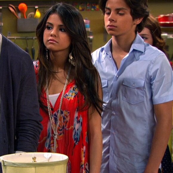 Free People Pleated Hibiscus Top ASO Alex Russo - Picture 8 of 8